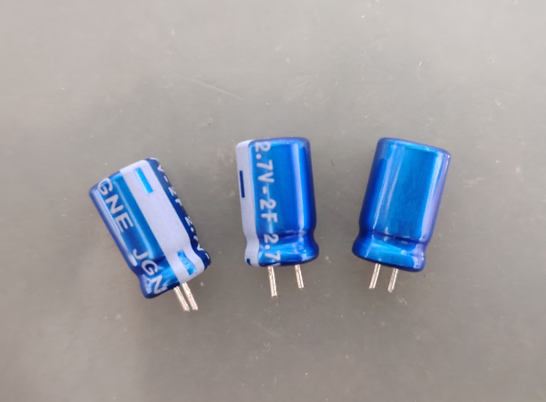 双电层超级电容器原理 双电层超级电容器原理