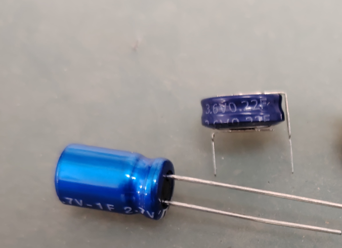 法拉电容与电池的区别是什么呢 法拉电容与电池的区别是什么呢