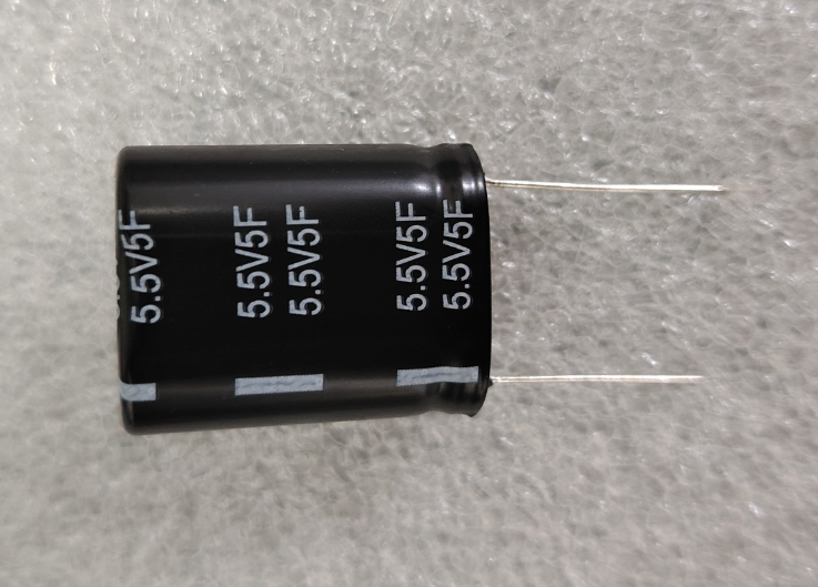 法拉电容串联和并联哪个好一点呢？