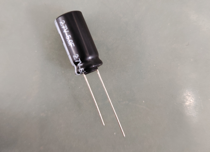法拉电容内阻1.7可以用吗? 法拉电容内阻1.7可以用吗?