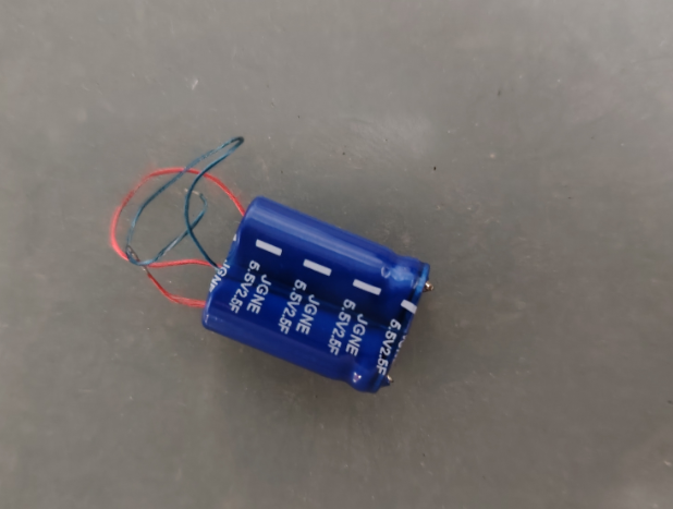 超级电容器集电器的作用